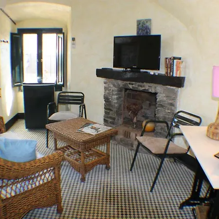 La Torre Apartment Roses
